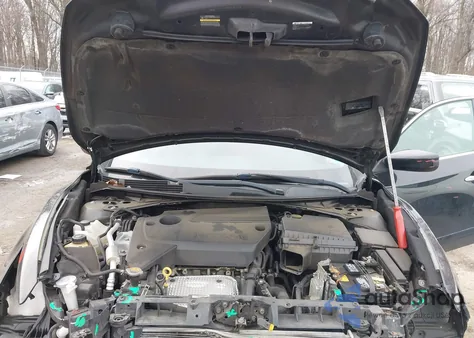 2016 Nissan Altima 2.5 Sv z USA, uszkodzony, nr VIN 1N4AL3AP5GC184827